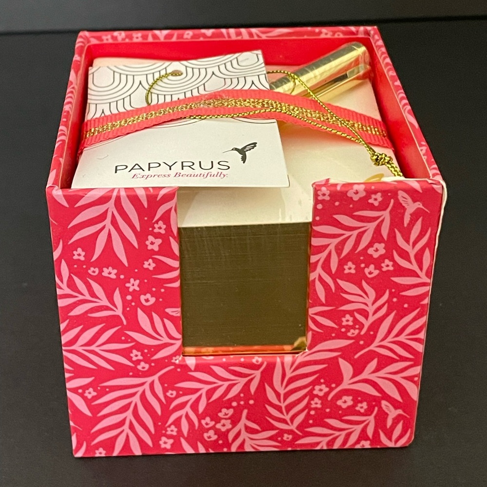 PAPYRUS pink cube notepad stationery with gold pen